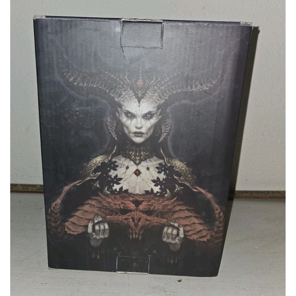 Diablo IV 4 Limited Edition Inarius & Lilith Stein 24 oz Heavy Cast Mug Blizzard - Picture 2 of 9